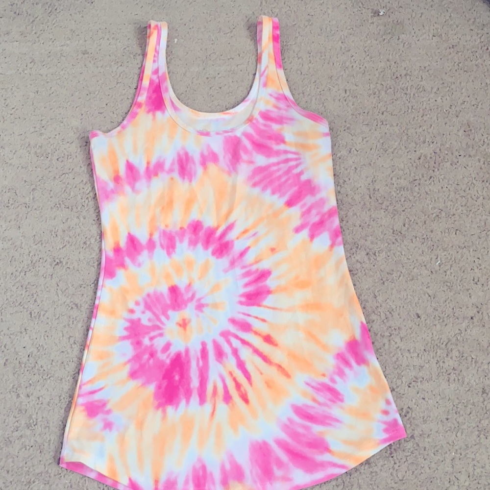 tee